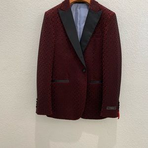 notched lapel one button tuxedo